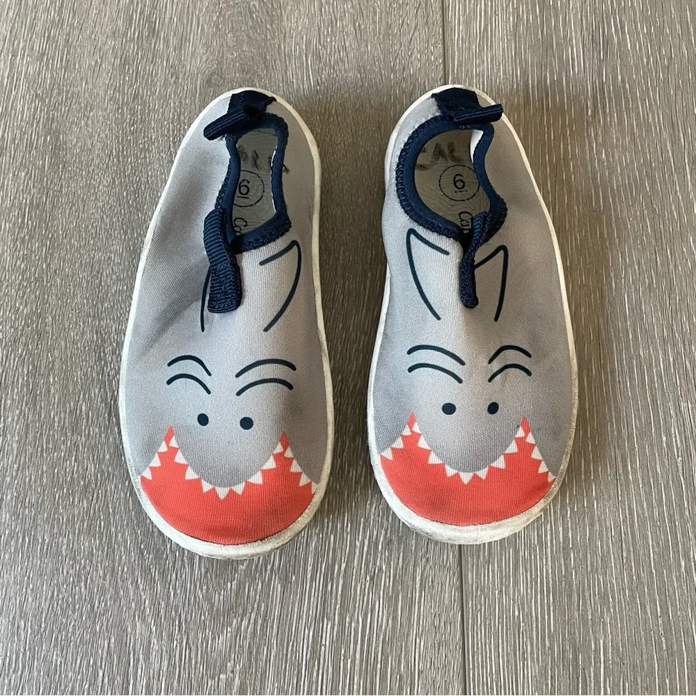 Cat & Jack Shark Swim / Water Shoes